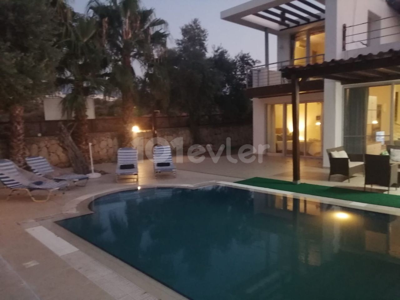 3+1 VILLA WITH PRIVATE BEACH FOR SALE IN KYRENIA ESENTEPE !!!