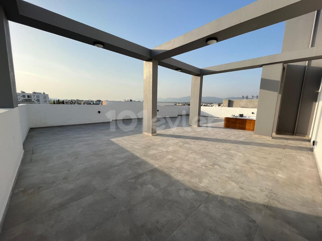 LUXURY 2+1 PENTHOUSE FOR SALE WITH PRIVATE JACUZZI ON THE TERRACE IN GÖNYELI LEFKOŞA!!!