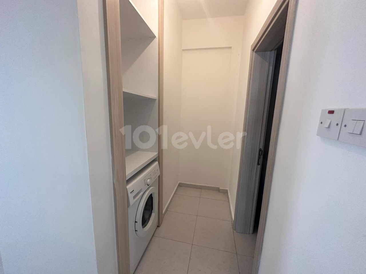 2+1 WOHNUNG ZU VERMIETEN IN LEFKOSA KÜÇÜK KAYMAKLI NULL MÖBLIERT!!