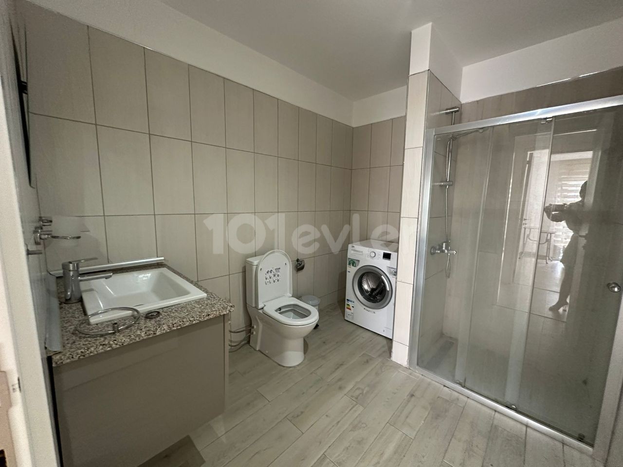 FURNISHED 2+1 FLAT WITH TURKISH COACH FOR IMMEDIATE DELIVERY IN NICOSIA KÜÇÜK KAYMAKLI!!