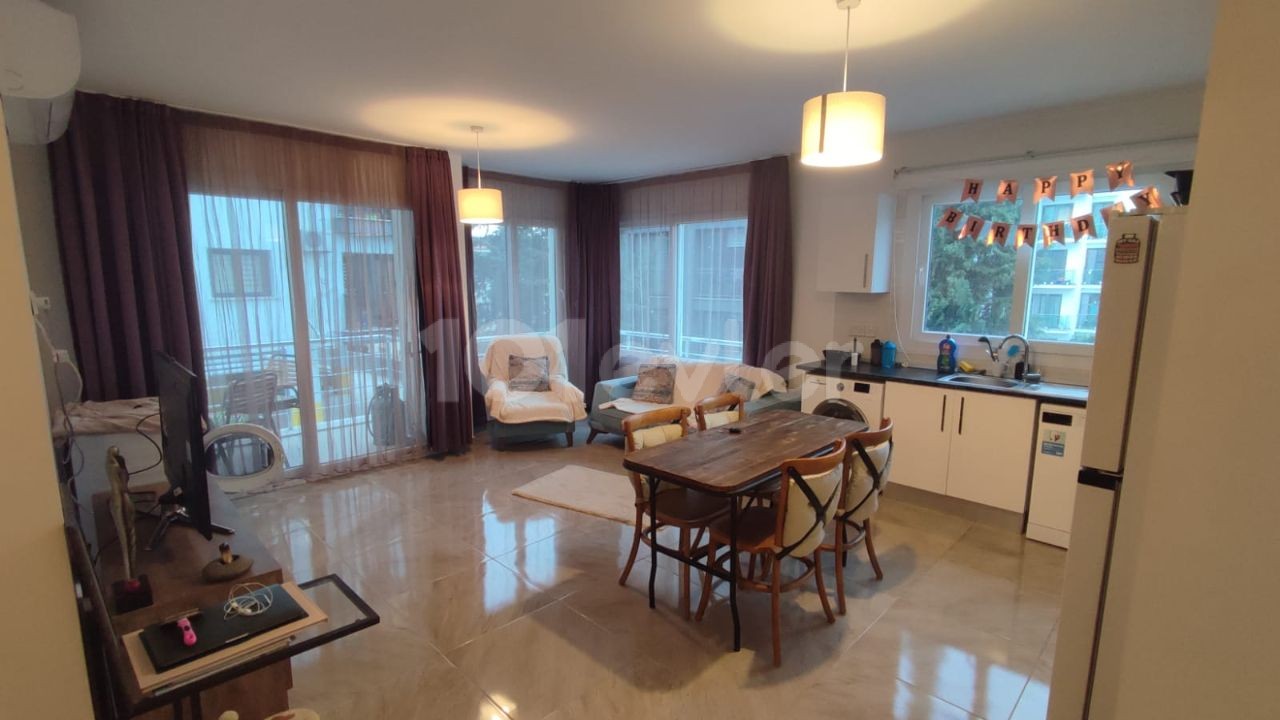 FULLY FURNISHED 3+1 FLAT FOR SALE IN KYRENIA CENTER WITH TURKISH KOÇANLI!!