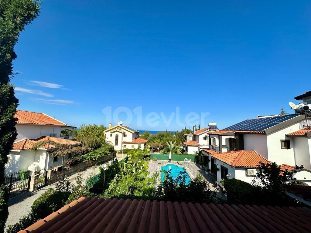 4+1 VILLA ZU VERKAUFEN IN TOLLER LAGE MIT MEERBLICK IN GIRNE EDREMIT!!