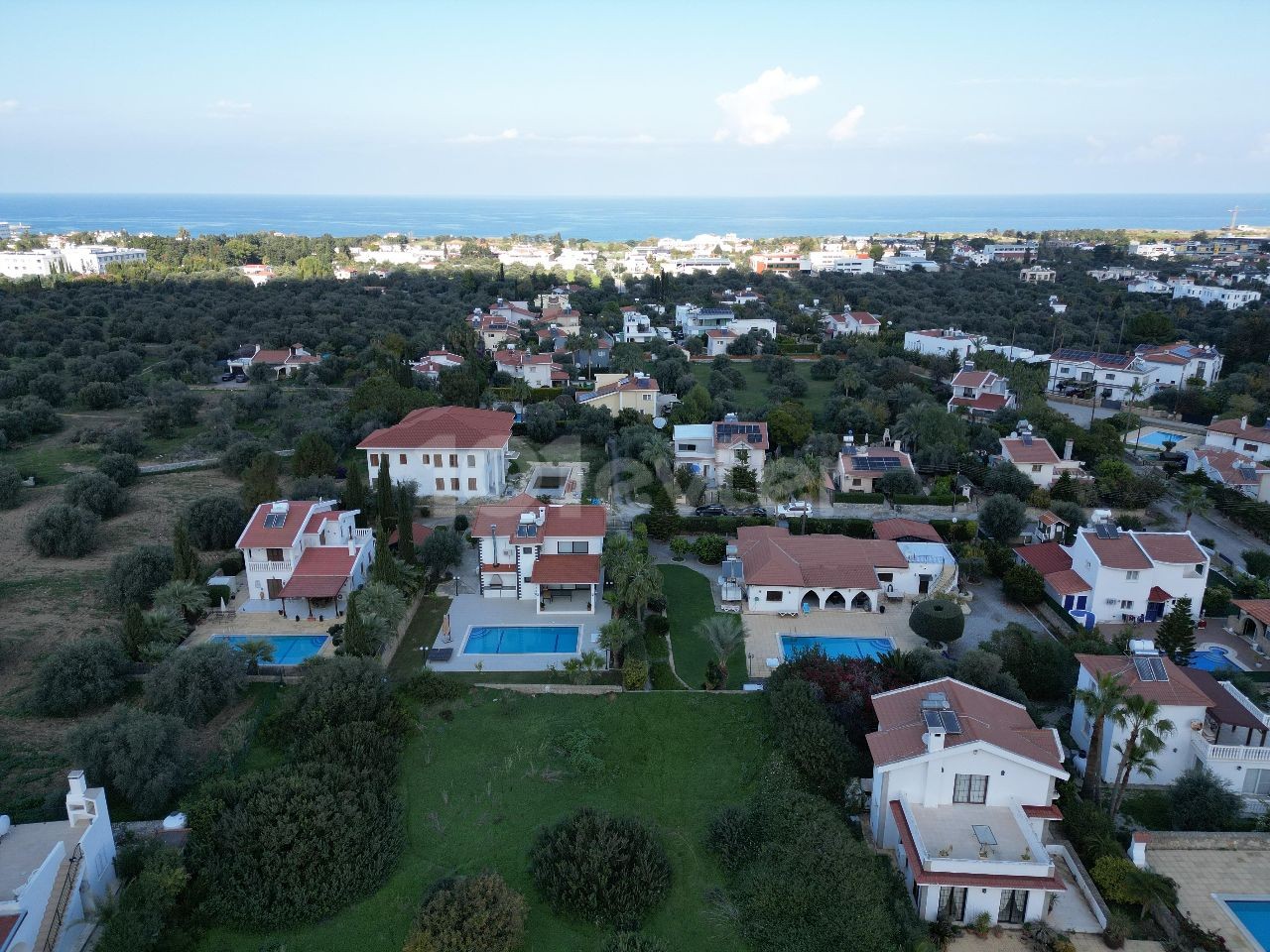 VILLA PROJECT APPROVED LAND FOR SALE IN OZANKÖY, GIRNE!!