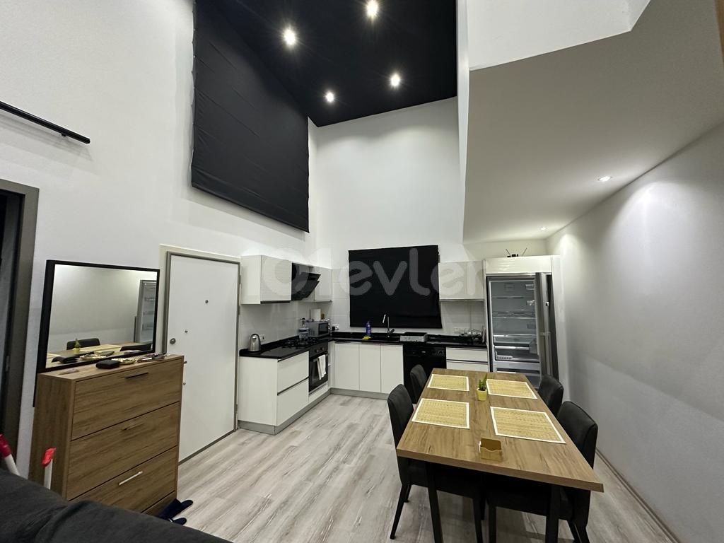 VOLLSTÄNDIG MÖBLIERTE 3+1 DUPLEX-WOHNUNG ZU VERMIETEN IN GIRNE KARAOĞLANOĞLU!!