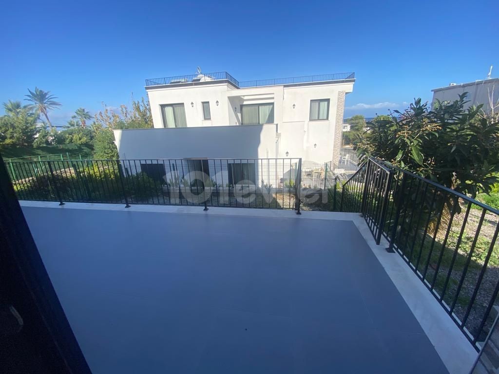 2+1 FLAT FOR RENT IN GIRNE KARAOĞLANOĞLU!!