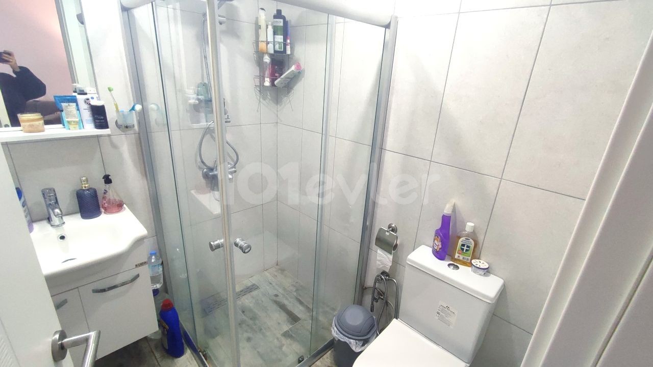 FURNISHED 1+1 FLAT FOR RENT IN KYRENIA CENTER CC TOWER!!