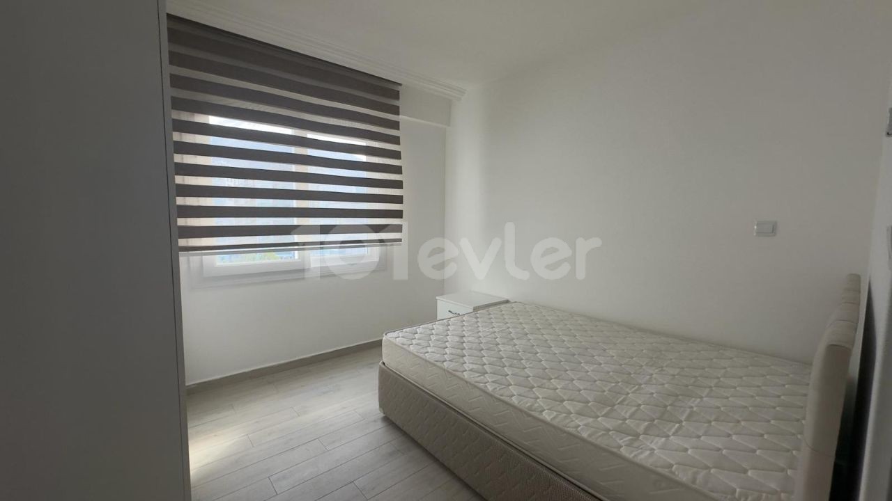 2+1 FURNISHED FLAT FOR RENT WITH POOL IN A PRESTIGIOUS SITE IN KYRENIA CENTER!!