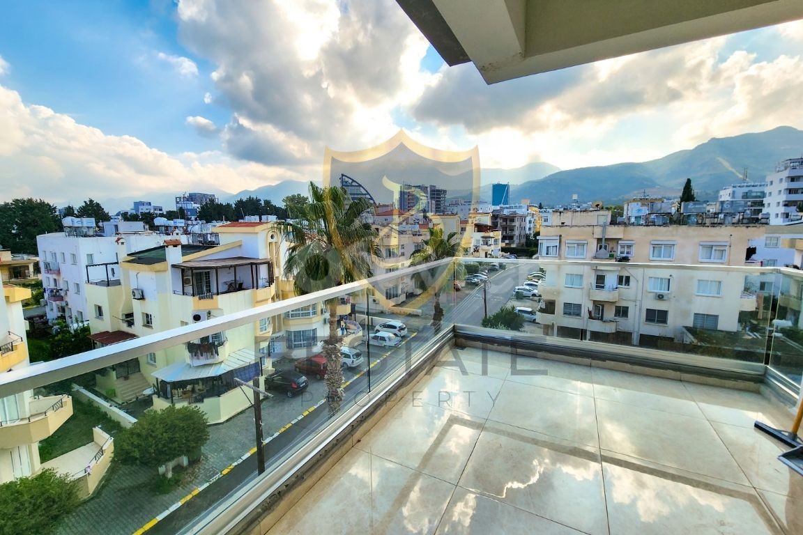 2+1 FLAT FOR RENT WITH PANORAMIC VIEW IN KYRENIA CENTER!!