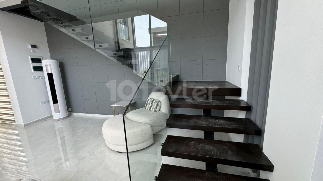 4+1 VILLA ZU VERMIETEN MIT MEERBLICK UND PRIVATEM POOL IN GIRNE YEŞİLTEPE!!