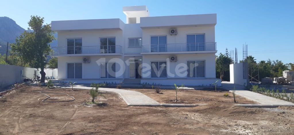 2+1 SEA VIEW FLATS FOR RENT IN KYRENIA LAPT