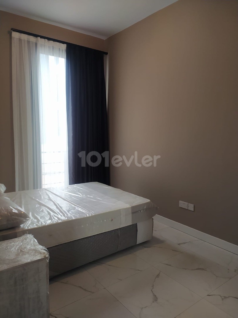 Flat To Rent in Alsancak, Kyrenia