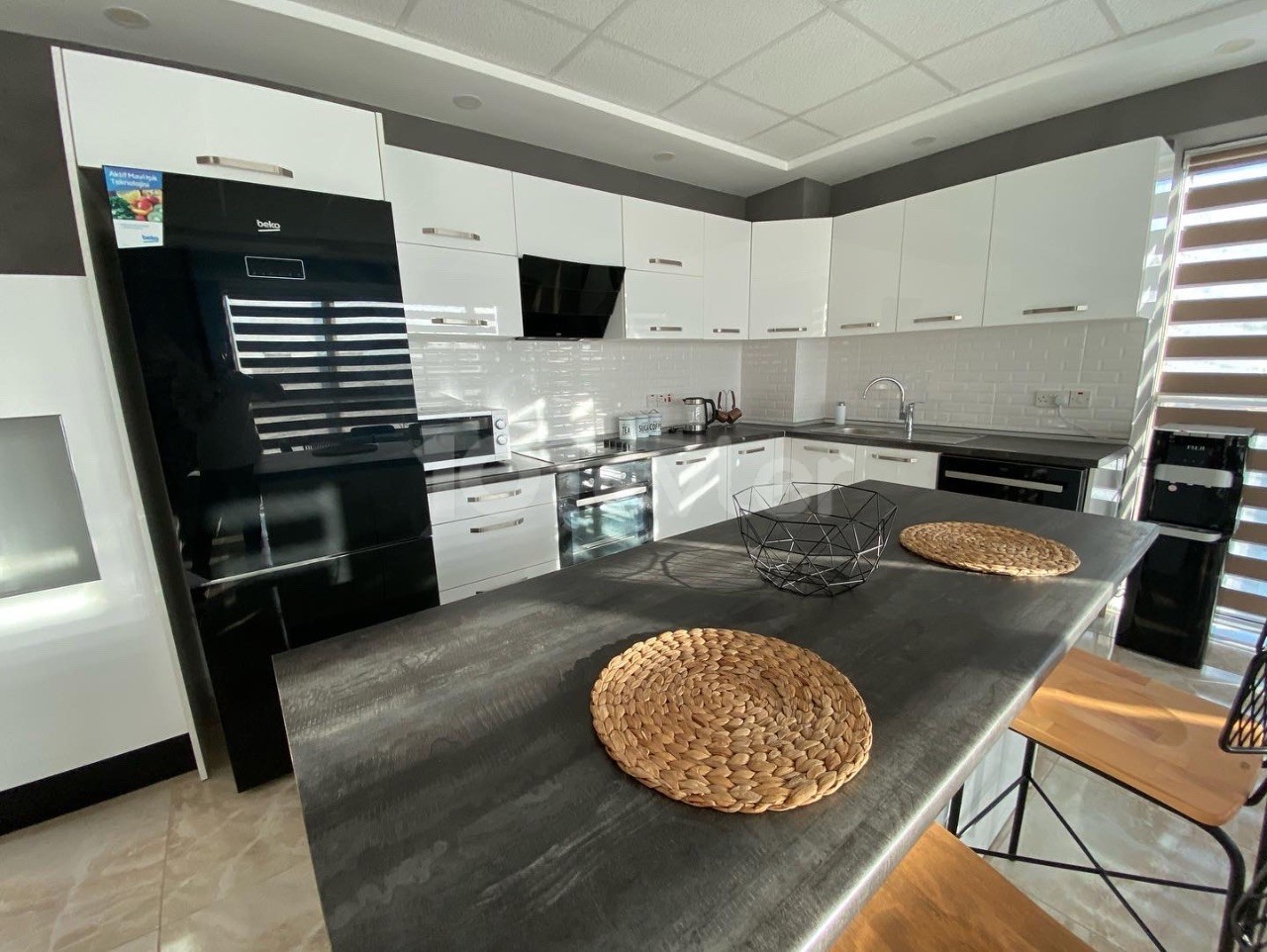 Flat To Rent in Girne Merkez, Kyrenia