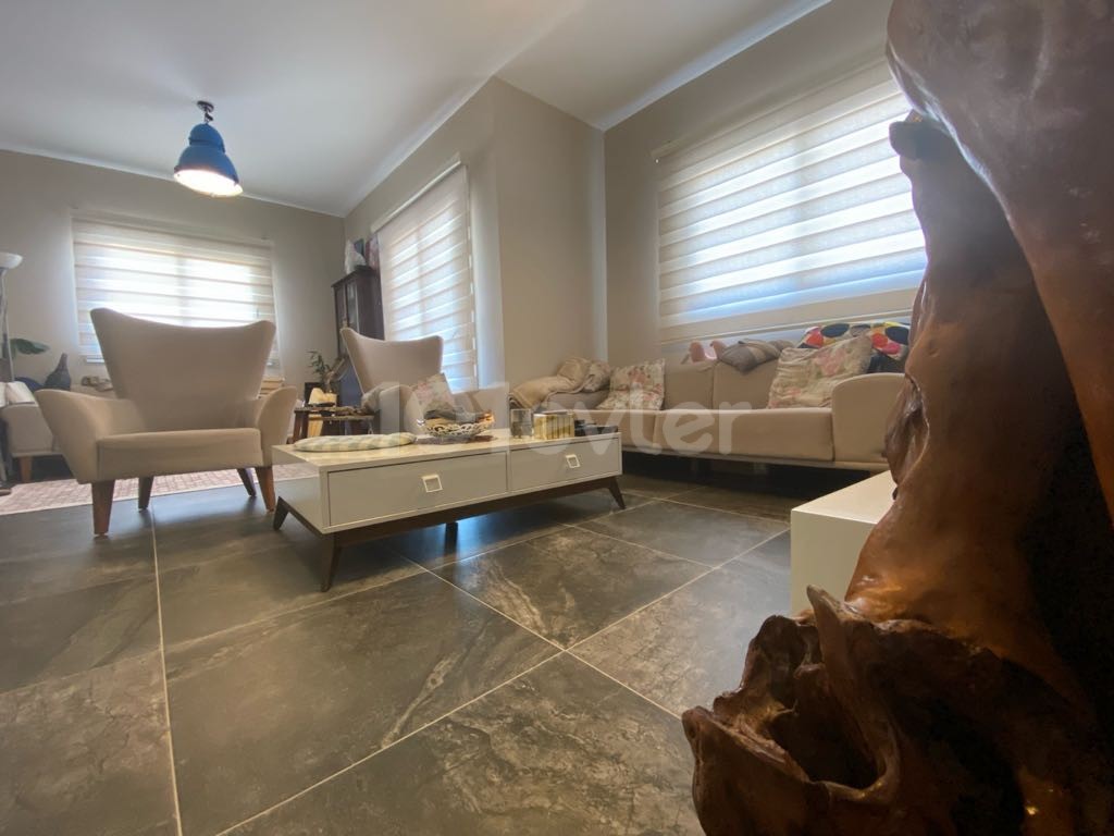 Flat For Sale in Alsancak, Kyrenia