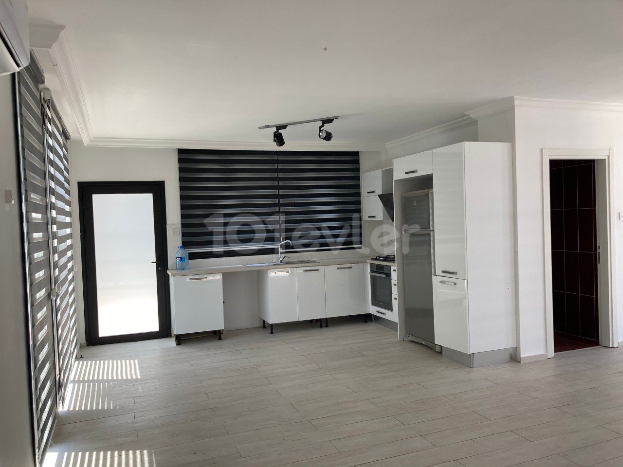 Newly furnished 2+1 villa for rent in Çatalköy instead