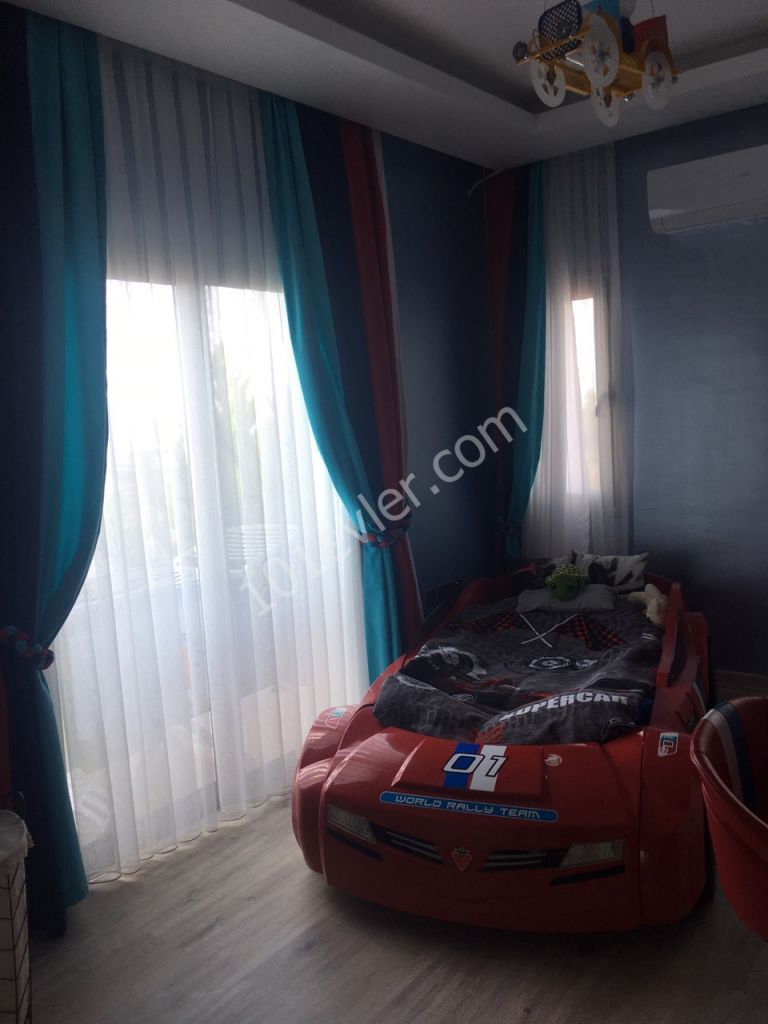 Villa For Sale in Çatalköy, Kyrenia