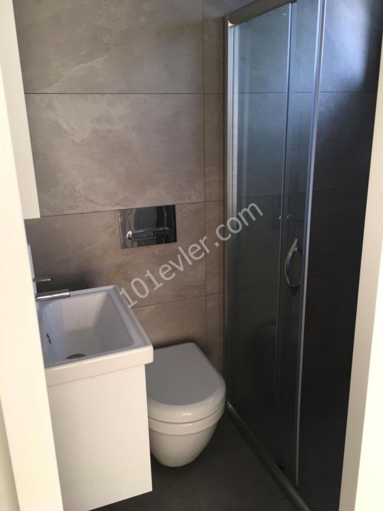 GİRNE MERKEZDE 2+1 FUL EŞYALI DAİRE