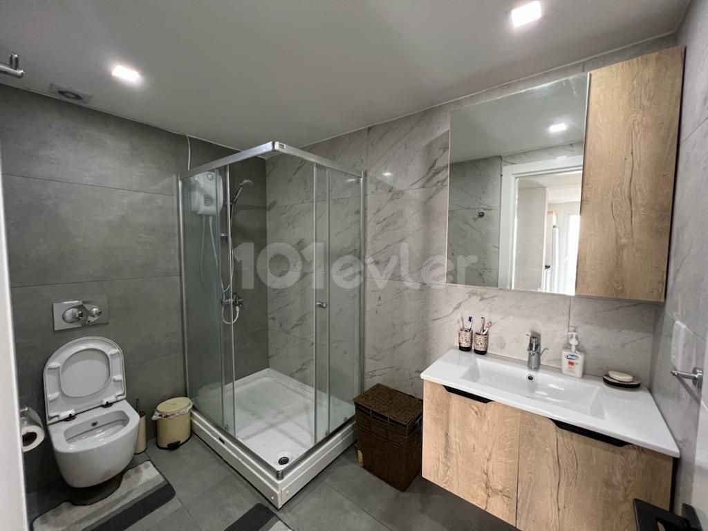 MAĞUSA TERRACE PARKTA 2+1 DENİZ MANZARALI DAİRE