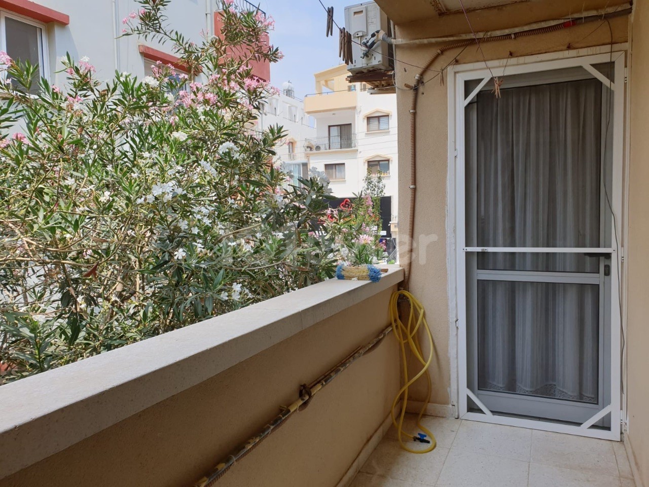 FULLY FURNISHED 3+1 FLAT FOR RENT IN FAMAGUSTA CENTER