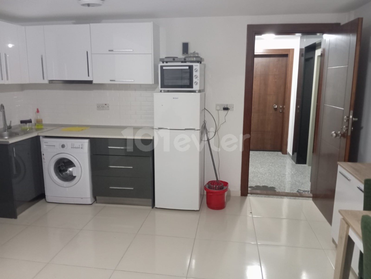 FURNISHED, VERY GOOD CONDITION, 1+1 FLAT FOR RENT IN KYRENIA CENTER