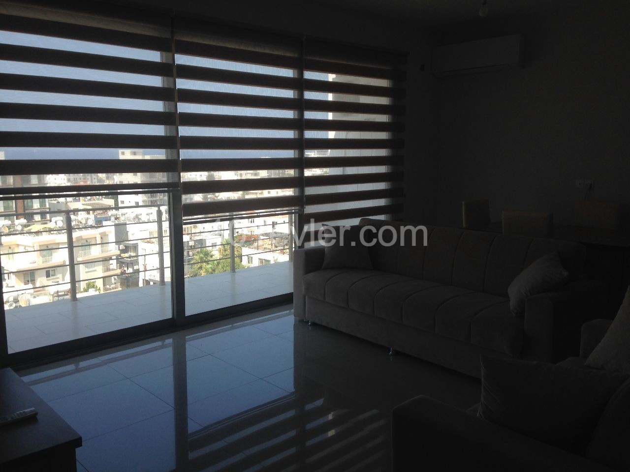 3+1 apartment with full furniture in the center of Kyrenia, offering a spacious living area, with a super kitchen and an en suite bathroom ** 