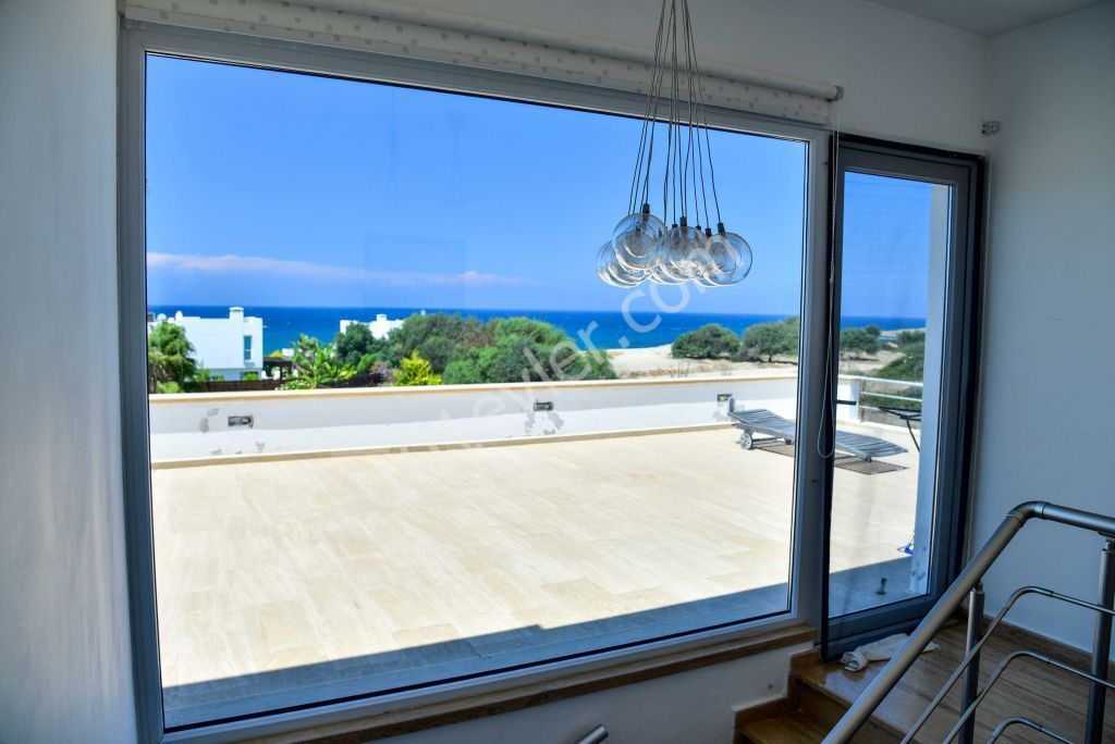 Villa For Sale in Çatalköy, Kyrenia