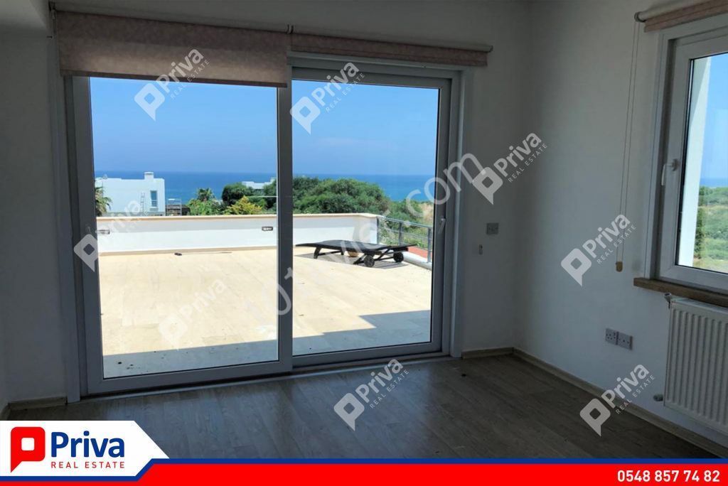 Villa For Sale in Çatalköy, Kyrenia