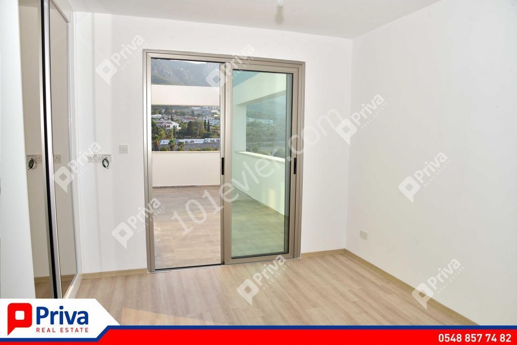 GİRNE MERKEZDE KİRALıK PENTHOUSE