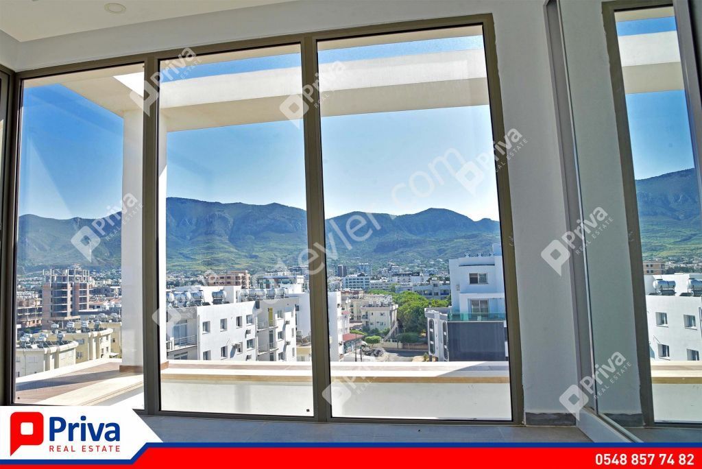 GİRNE MERKEZDE SATıLıK PENTHOUSE