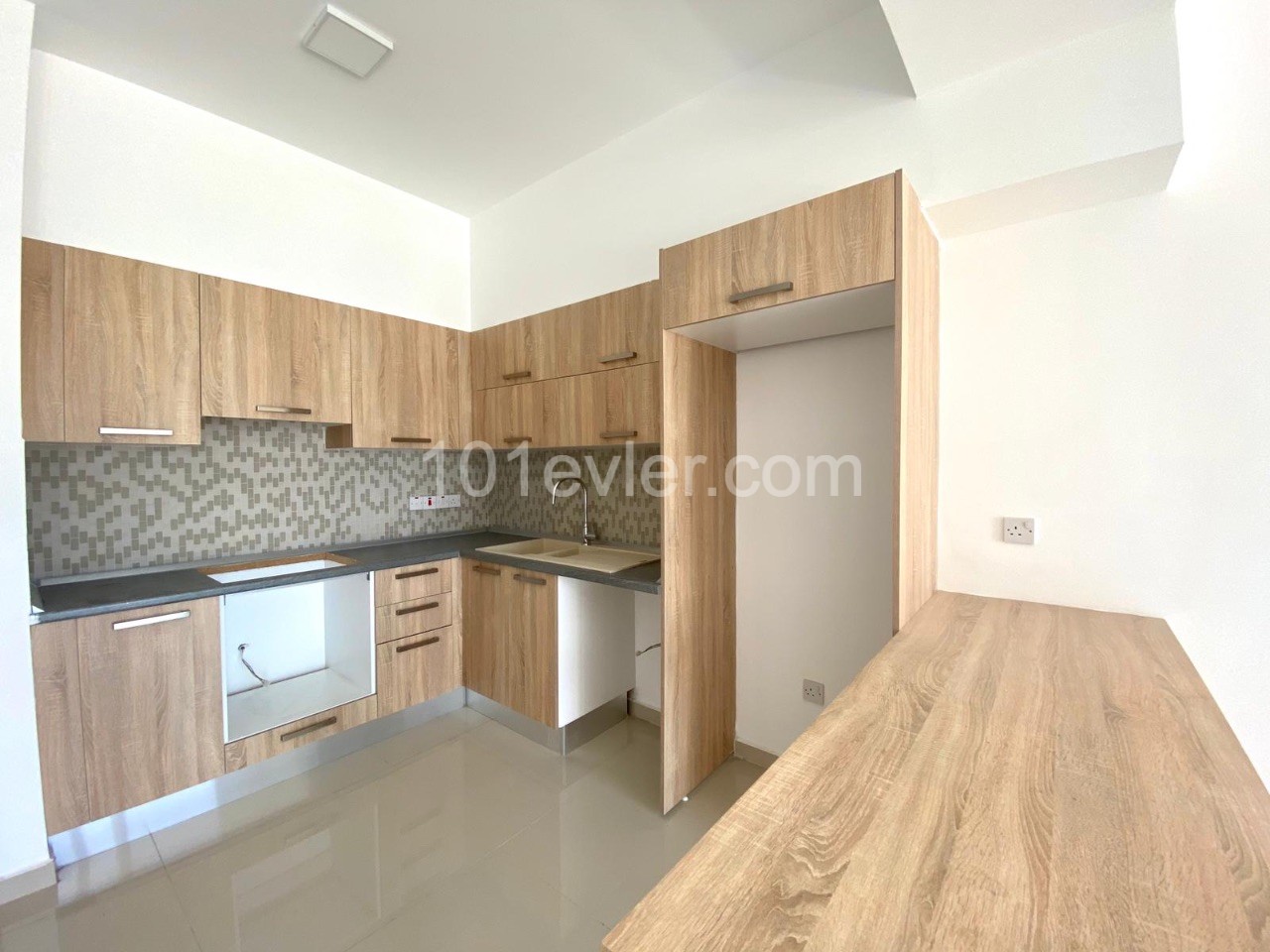 2 bedroom flat for sale in Nicosia