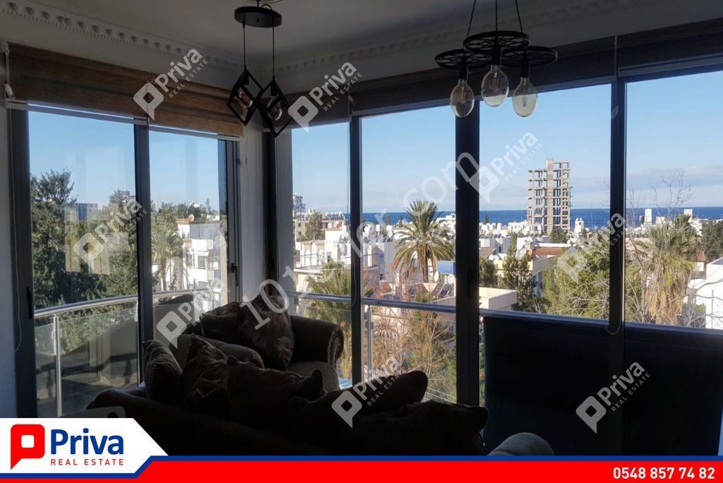 3 BEDROOM FLAT IN KYRENIA CITY CENTER