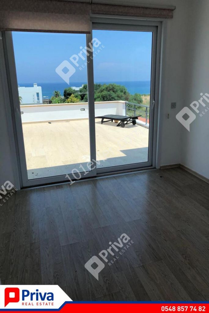 4 BEDROOM VİLLA FOR RENT İN KYRENİA