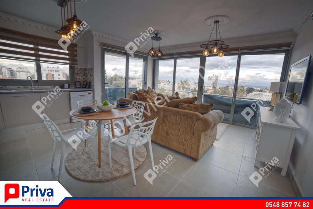 2 BEDROOM FLAT FOR SALE İN KYRENİA CİTY CENTER