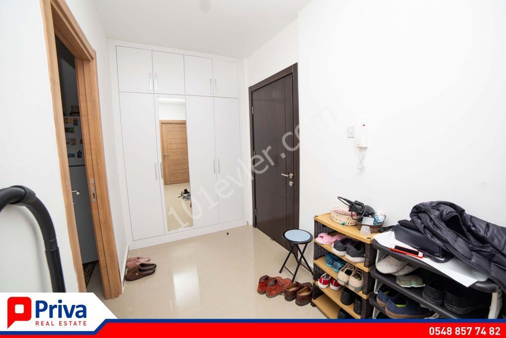 GİRNE MERKEZ'DE 3+1 SATILIK DAİRE