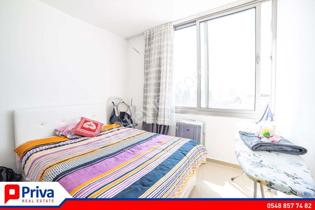 GİRNE MERKEZ'DE 3+1 SATILIK DAİRE