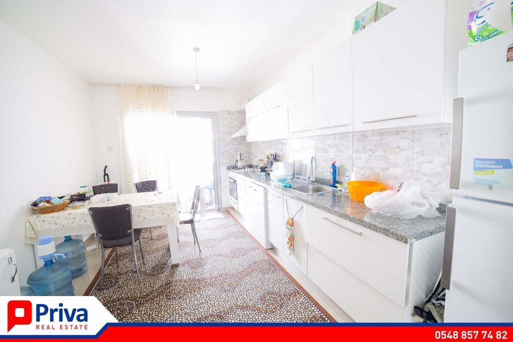 GİRNE MERKEZ'DE 3+1 SATILIK DAİRE