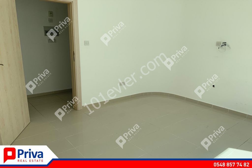 Flat To Rent in Girne Merkez, Kyrenia