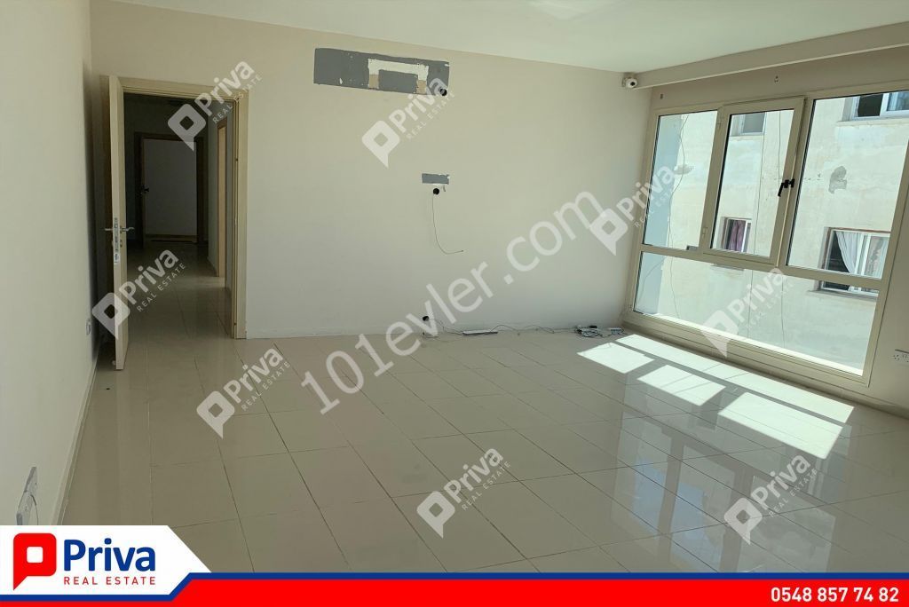 Flat To Rent in Girne Merkez, Kyrenia