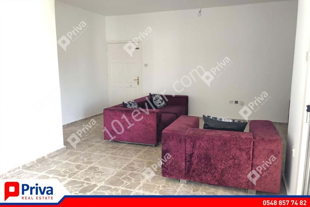 KIBRIS GİRNE MERKEZ'DE 3+1 SATILIK DAİRE