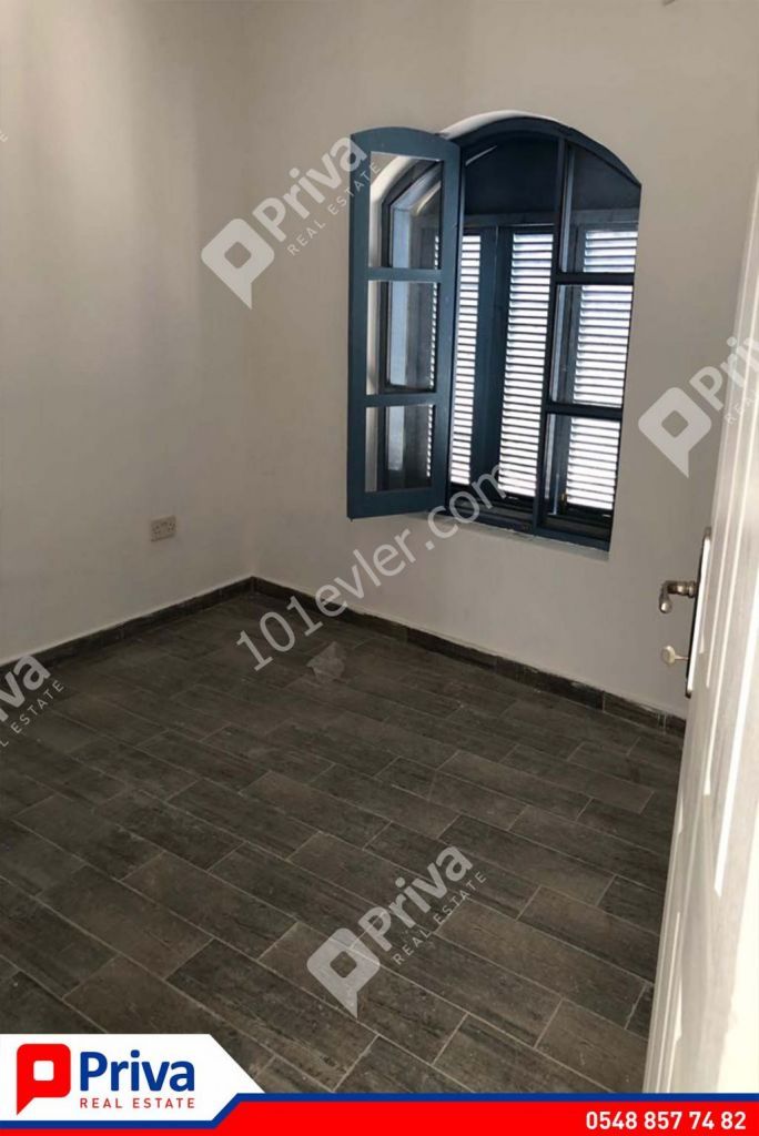 Detached House To Rent in Girne Merkez, Kyrenia