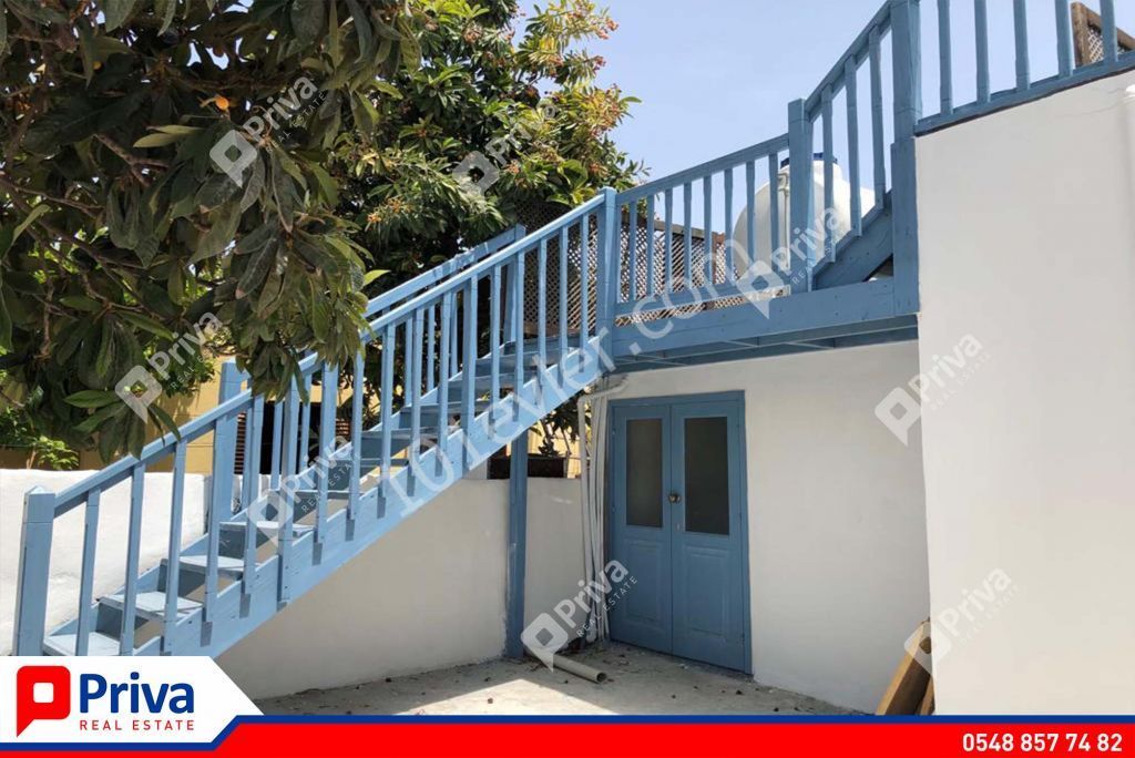 Detached House To Rent in Girne Merkez, Kyrenia