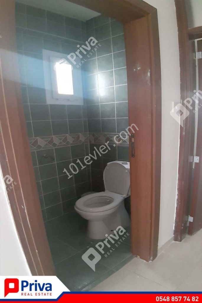 GİRNE MERKEZDE 3+1 SATILIK DAİRE