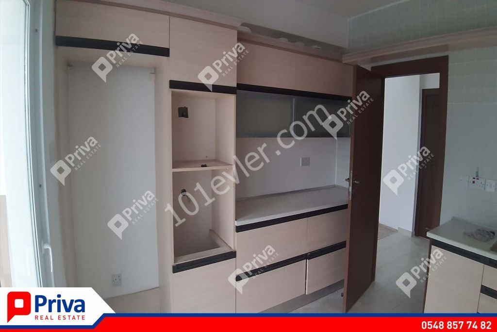 Flat For Sale in Girne Merkez, Kyrenia