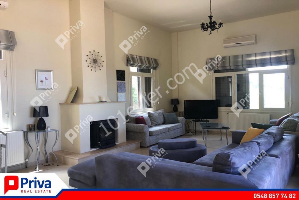 Villa For Sale in Çatalköy, Kyrenia