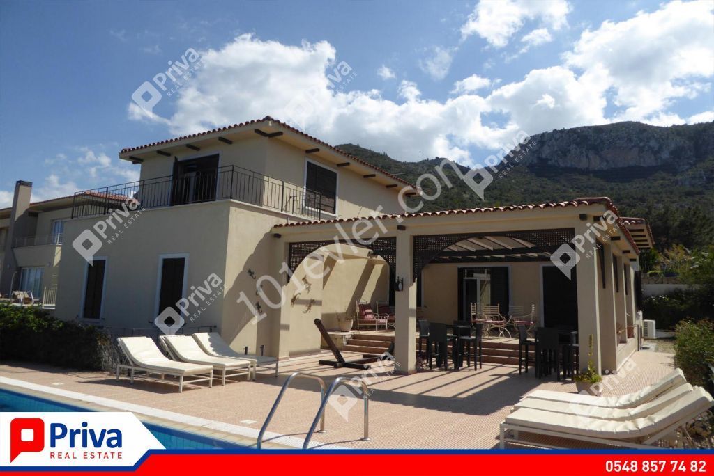 Villa For Sale in Çatalköy, Kyrenia