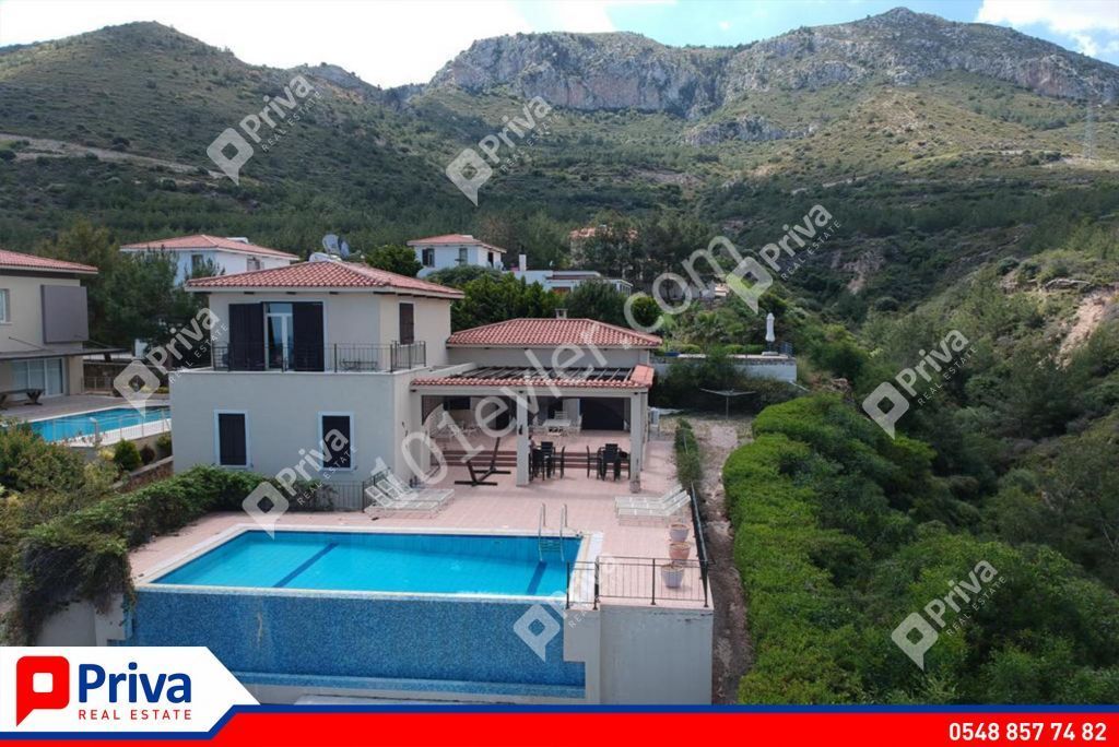 Villa For Sale in Çatalköy, Kyrenia