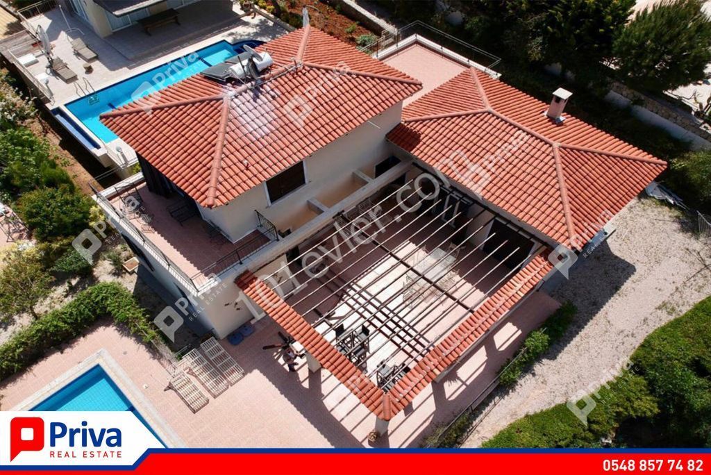 Villa For Sale in Çatalköy, Kyrenia