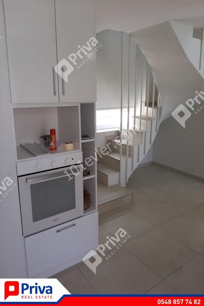 3 bedroom duplex flat for rent