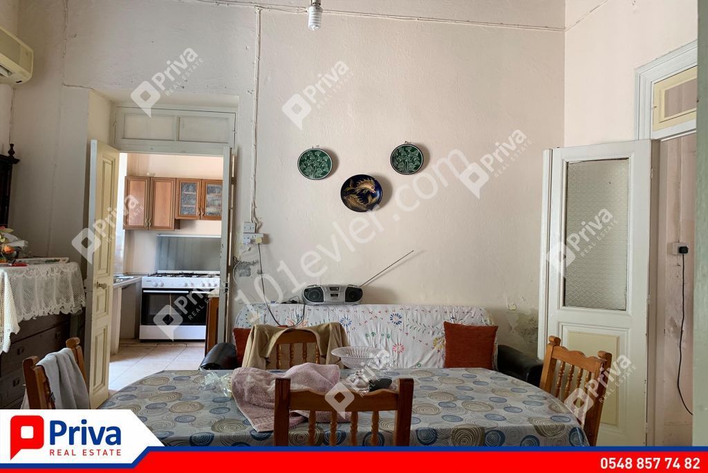 3+1 DETACHED HOUSE FOR SALE IN THE CENTER OF KYRENIA, CYPRUS ** 