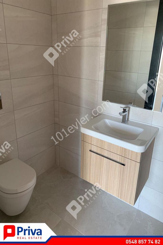 1 BEDROOM FLAT FOR RENT İN KYRENİA