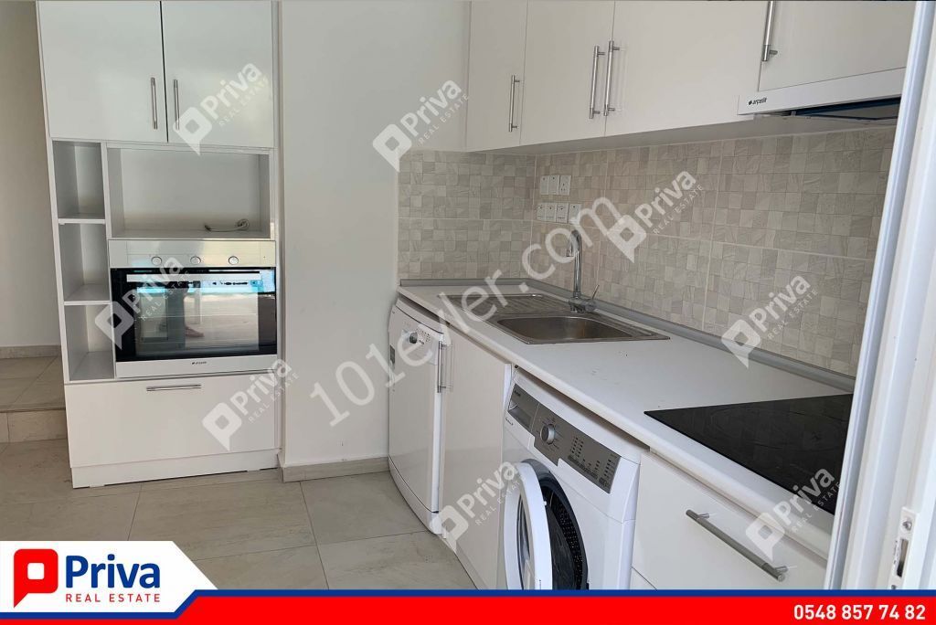 KYRENİA FLAT FOR RENT 1+1 400 GBP/MONTH